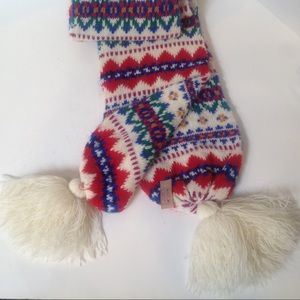 Vintage Aris Acrylic Colorful Pom Pom Knit scarf